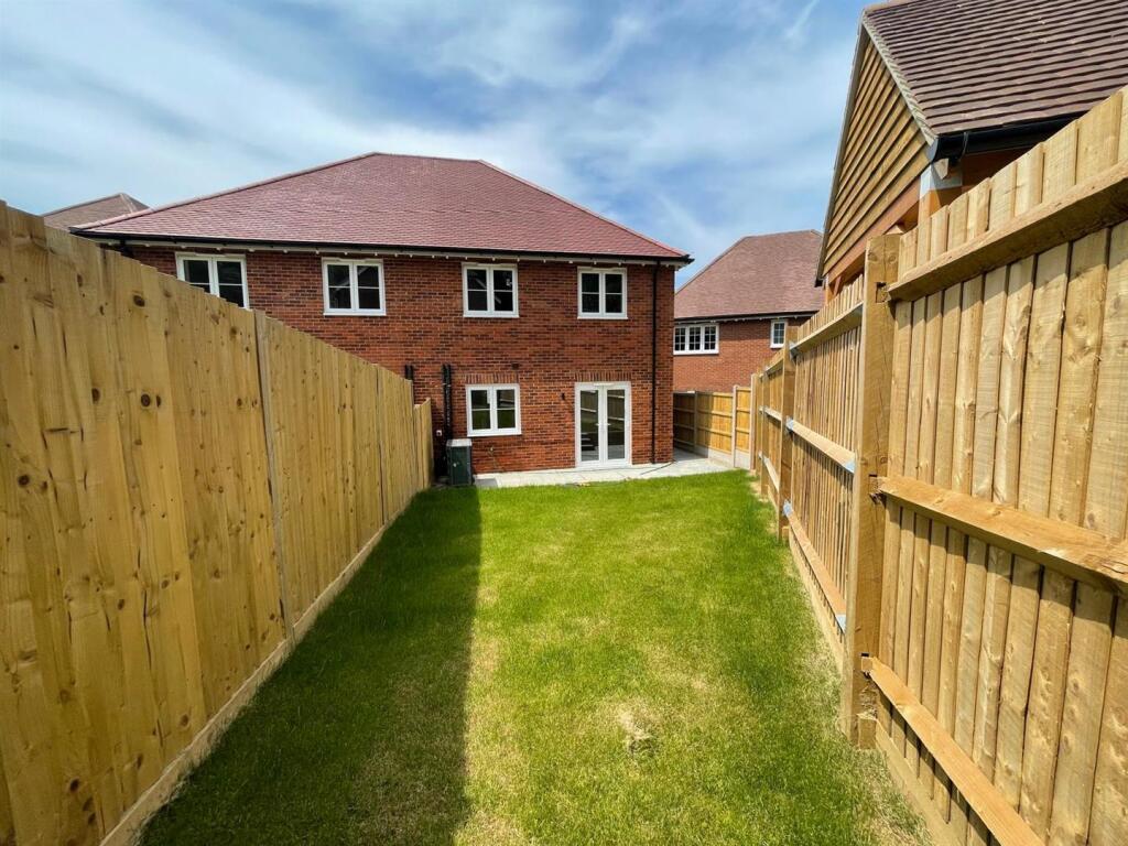 House from bottom of garden.jpg