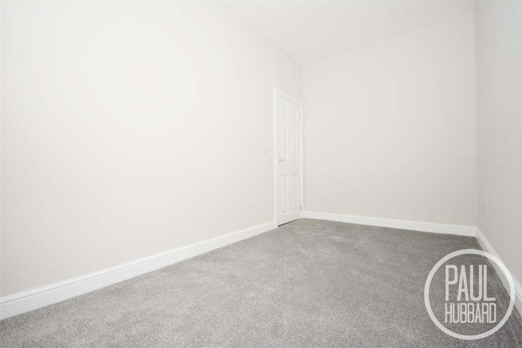 FLAT 3