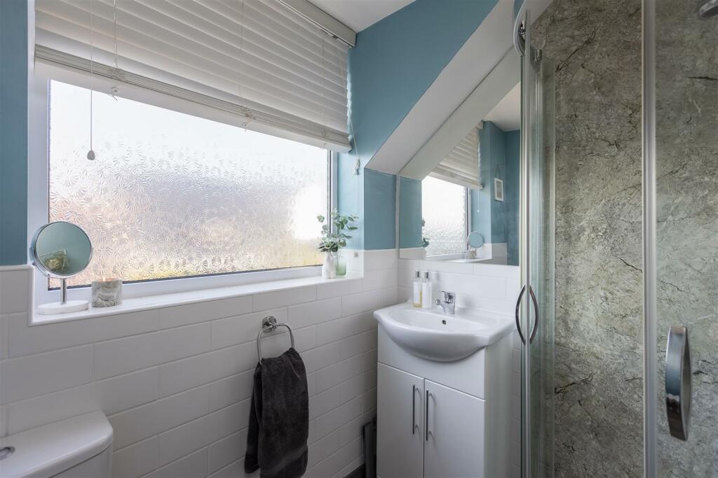 St Peter's Crescent 18 Shower Room-1.jpg