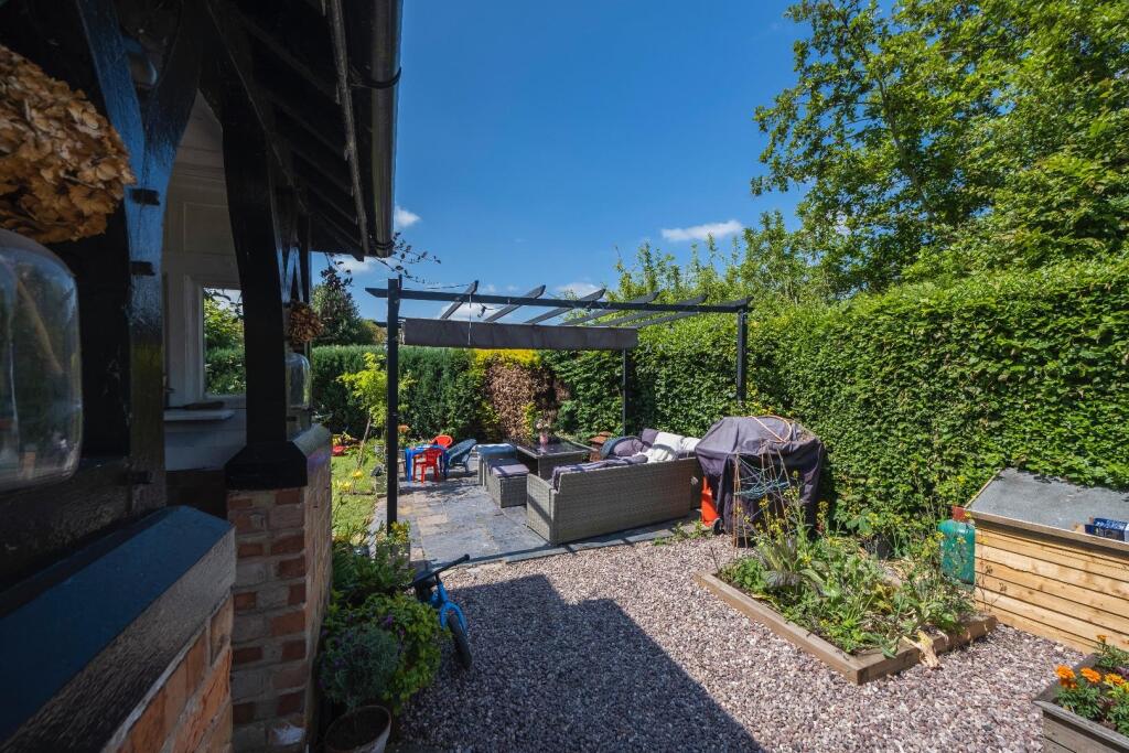 3 Manor Cottages-030.JPG