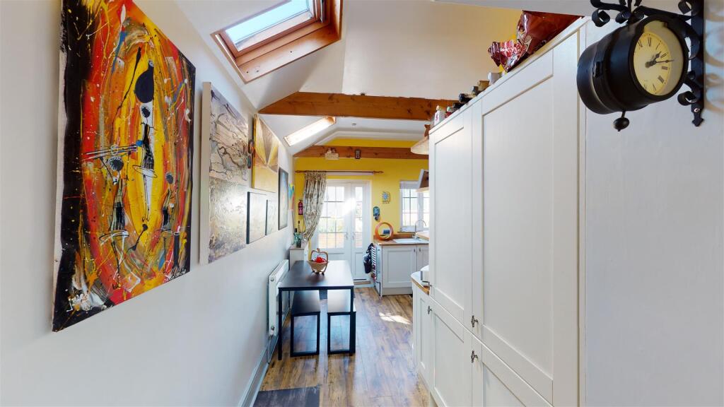 2-Albert-Cottages-03282022_145910.jpg