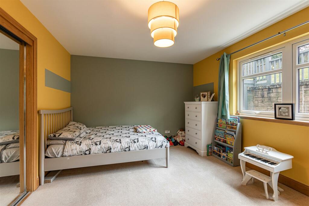 3 William Law Gardens Galashiels 33.JPG