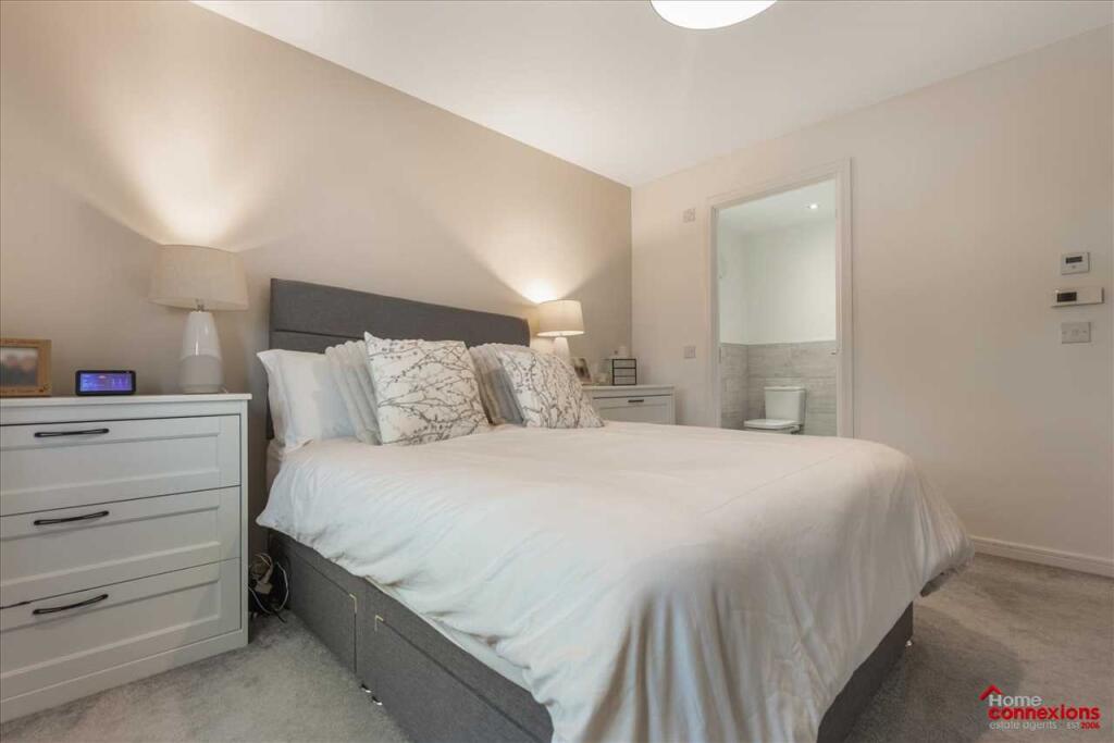 Bedroom One (2)