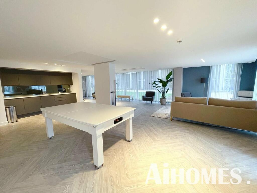 WhatsApp Image 2021-