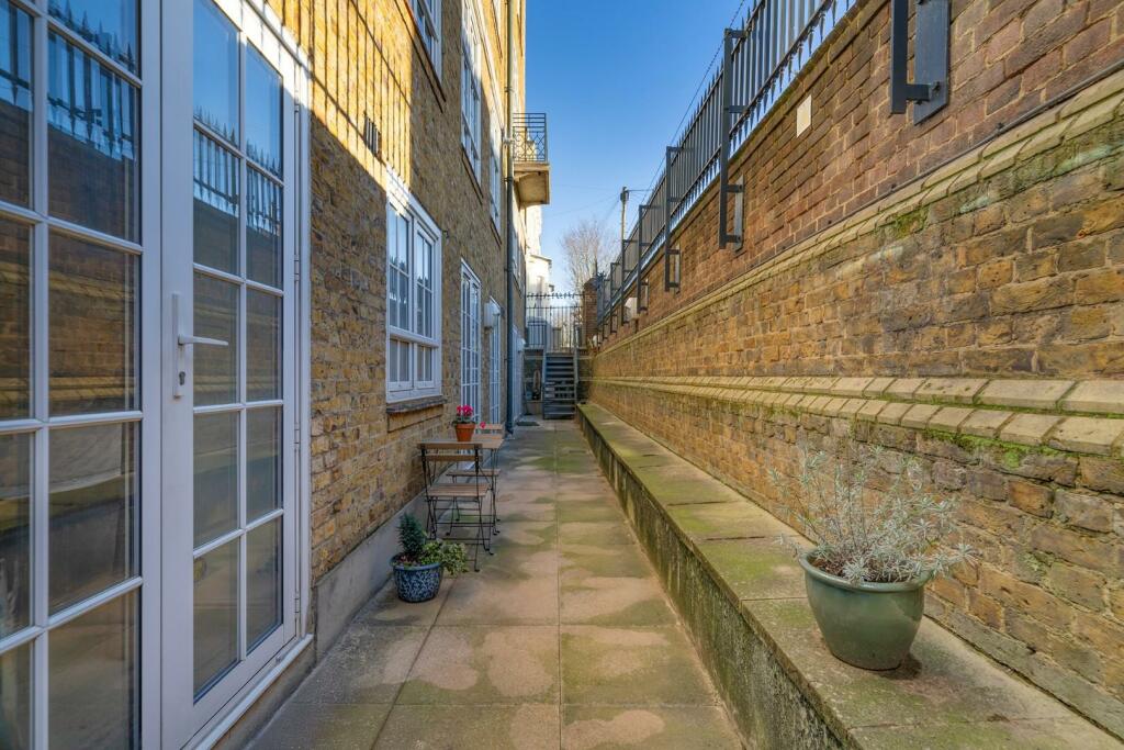 Terrace.jpg