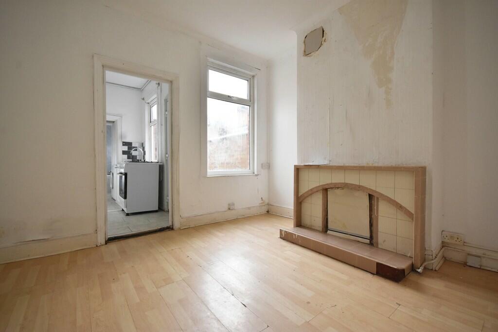 Dining Room-min