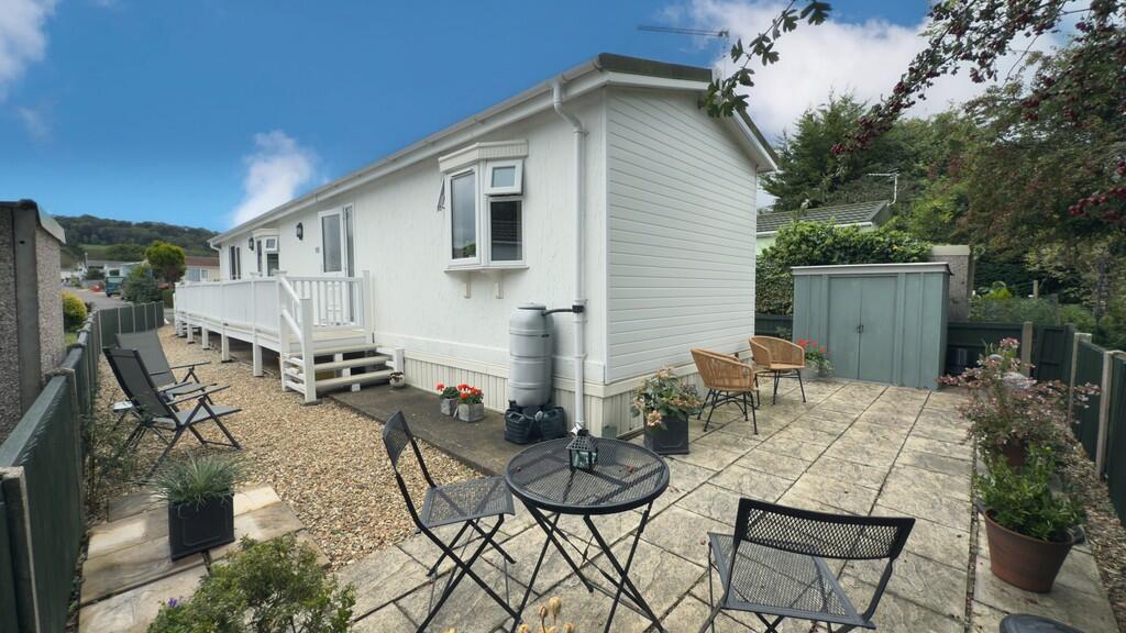 B037F91D-4F6C-4ED...