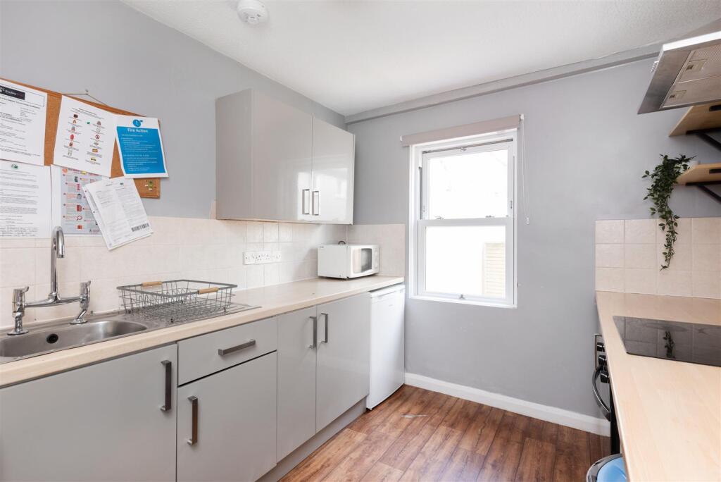 40A Cotham Hill-7.jpg