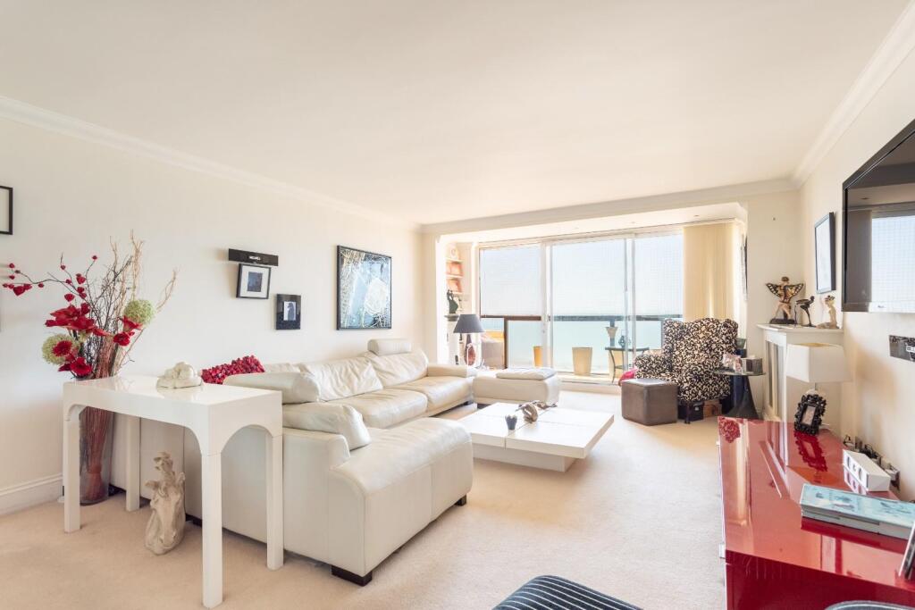 Kingsway Court-6.jpg