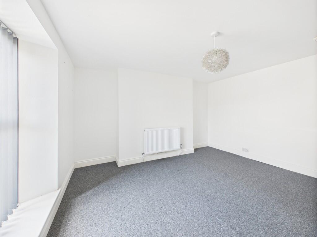 CAM03974G0-PR0194...