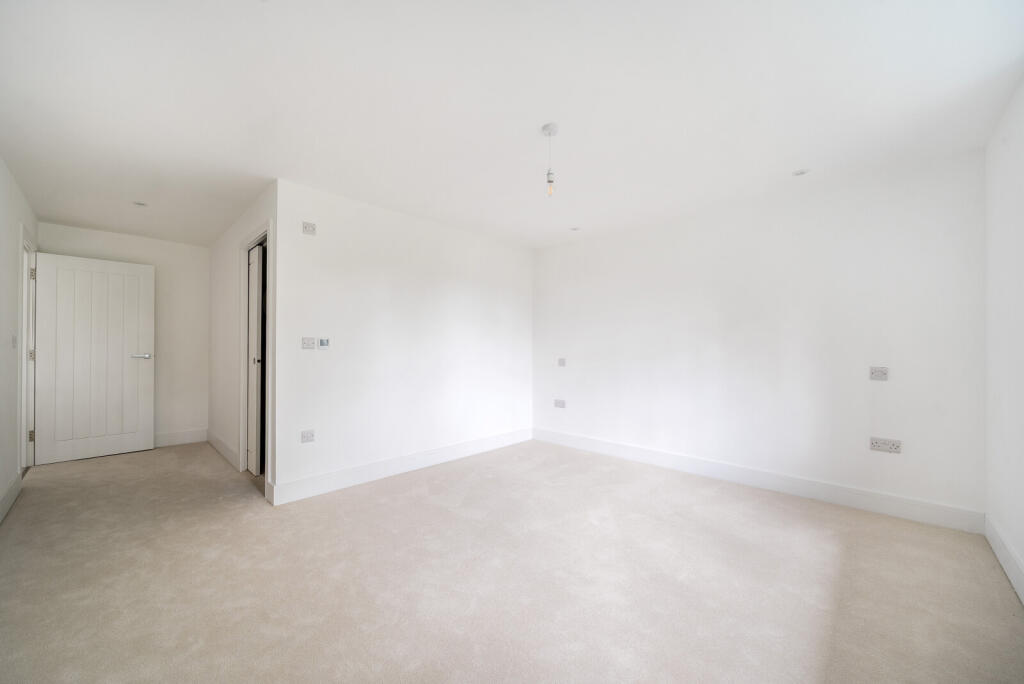 1347754-44-68b6ed...