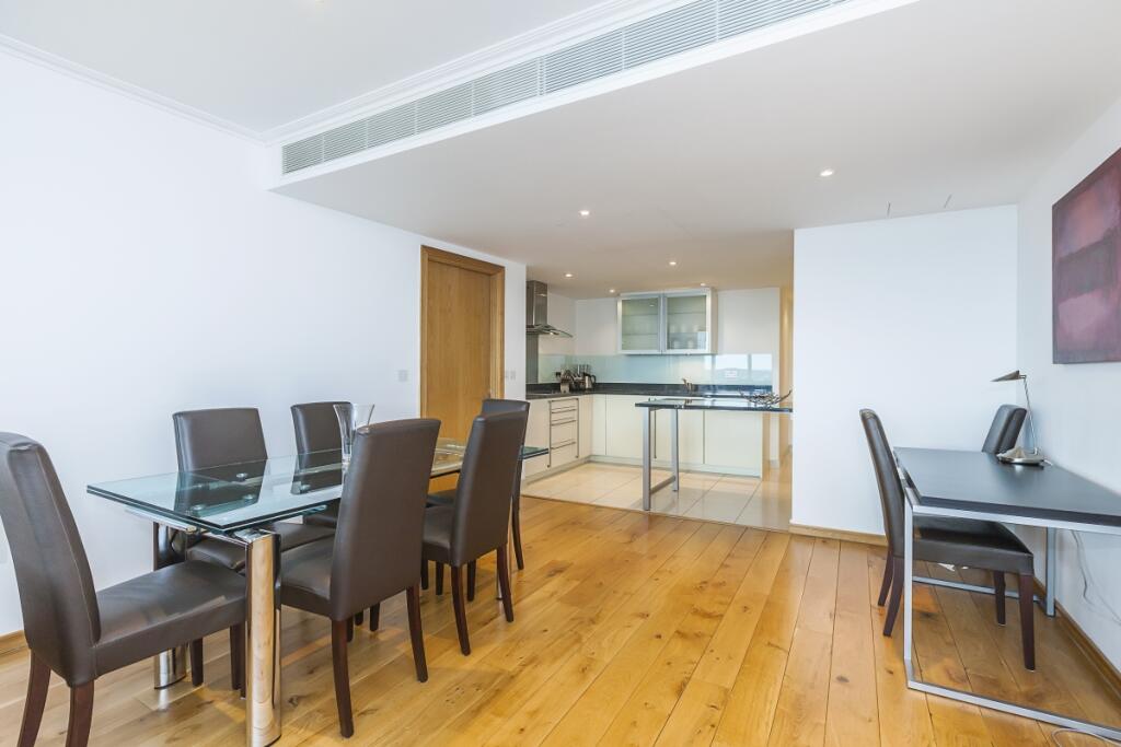 Dining Area (2)