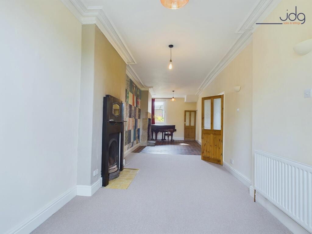 Double reception room