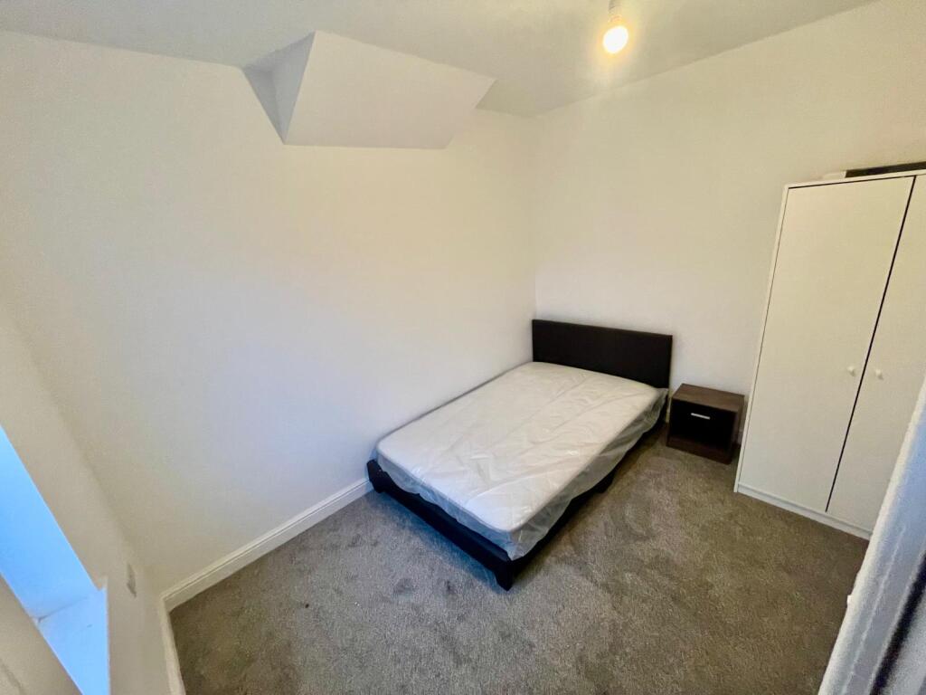 WhatsApp Image 2025-10-11 at 11.18.25_b4be7884