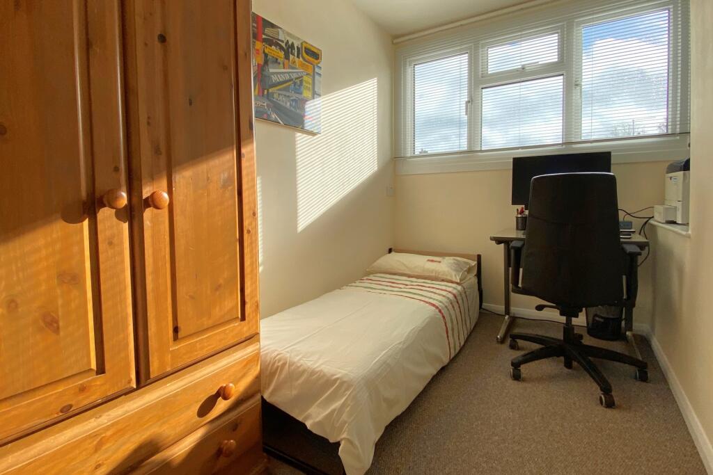 Photo 5