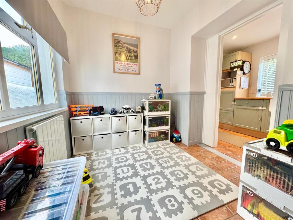 PHOTO-2025-09-14-18-28-24 (12).jpg