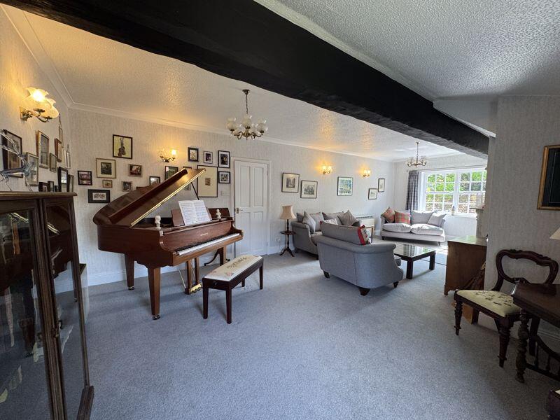 Music Room(Bedroom 1)