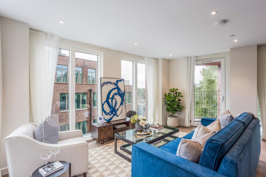 403 - The Heights (5).jpg