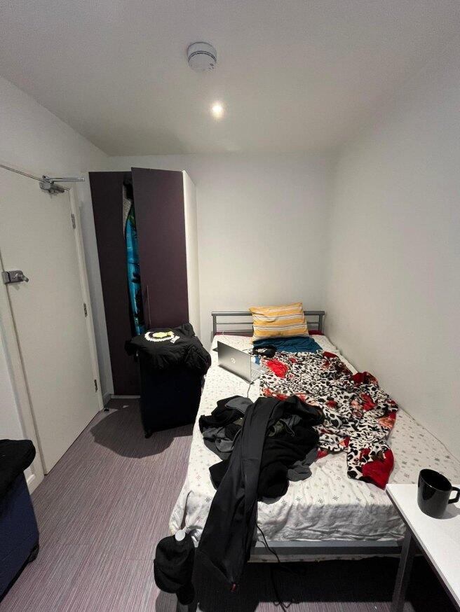 watford-street-st4-2ew-992548