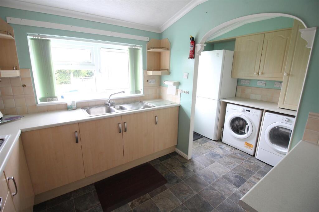 Fitted Kitchen