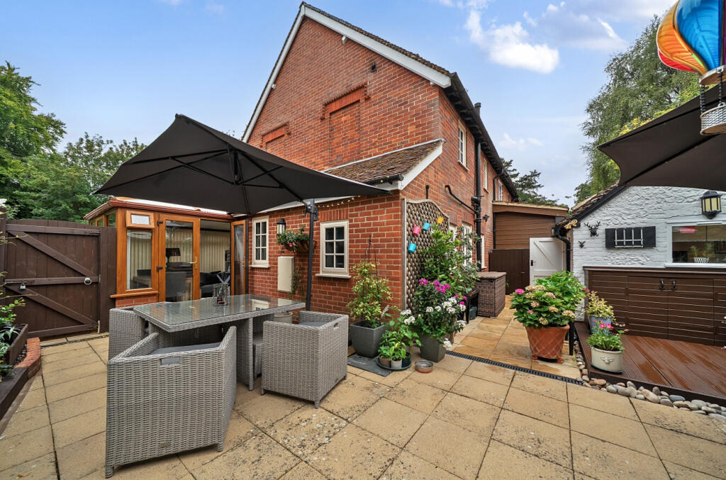 1336764-9-689cdd3...