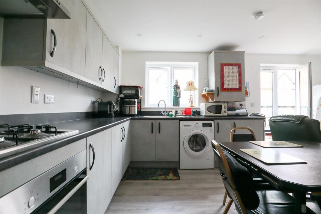 Kitchen.jpg