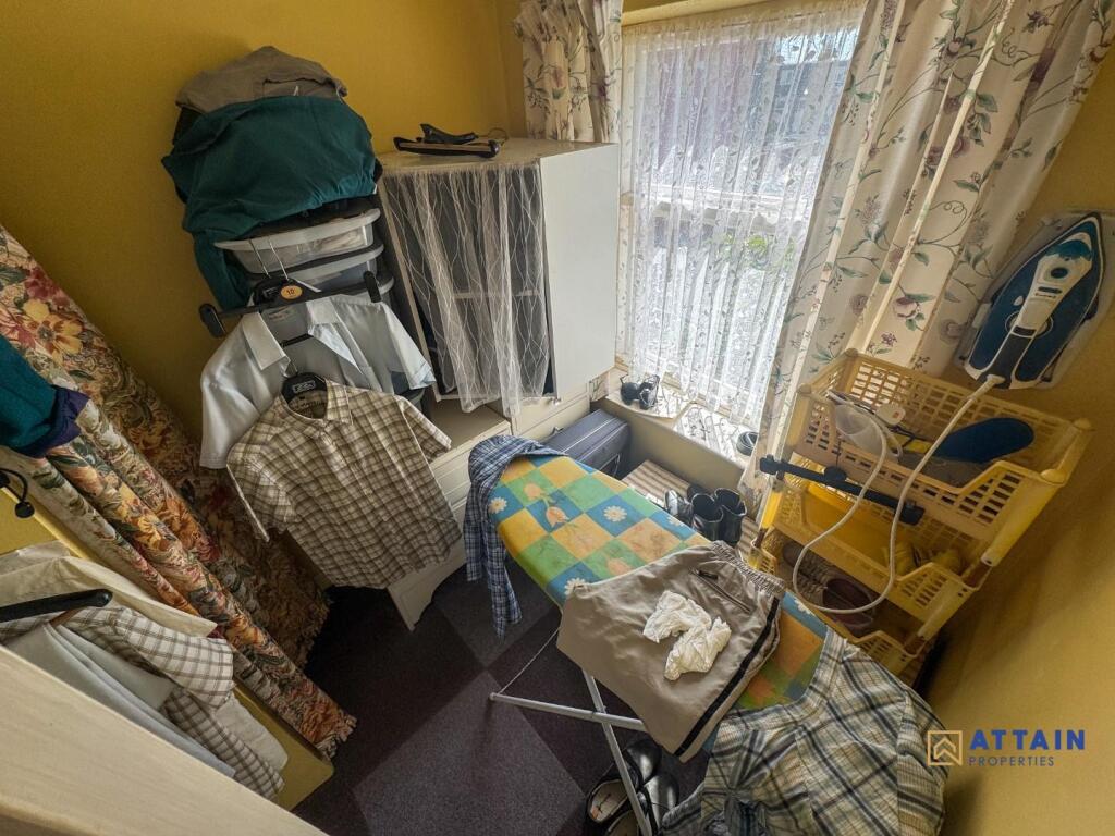 3rd Bedroom.jpg