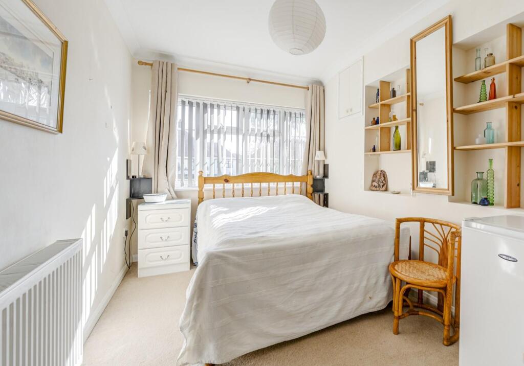 16 Ruston Park Final-18_crop.jpg