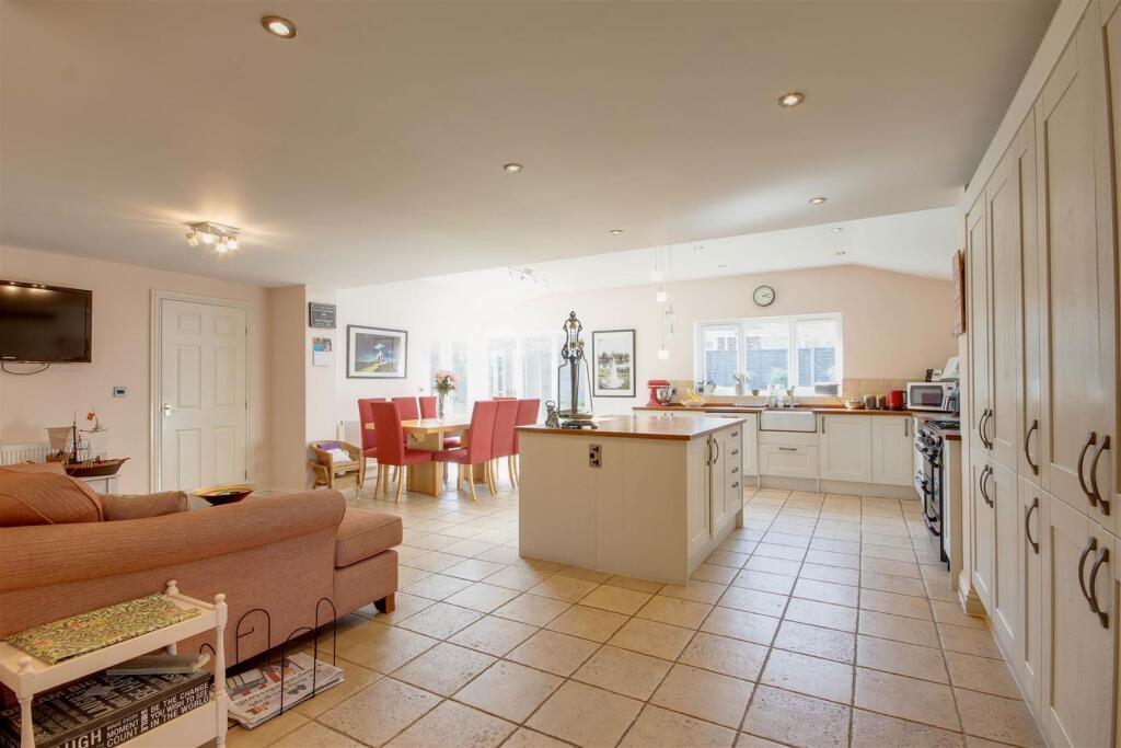 Open Plan Living Kitchen