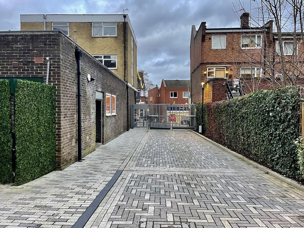 Entrance Driveway