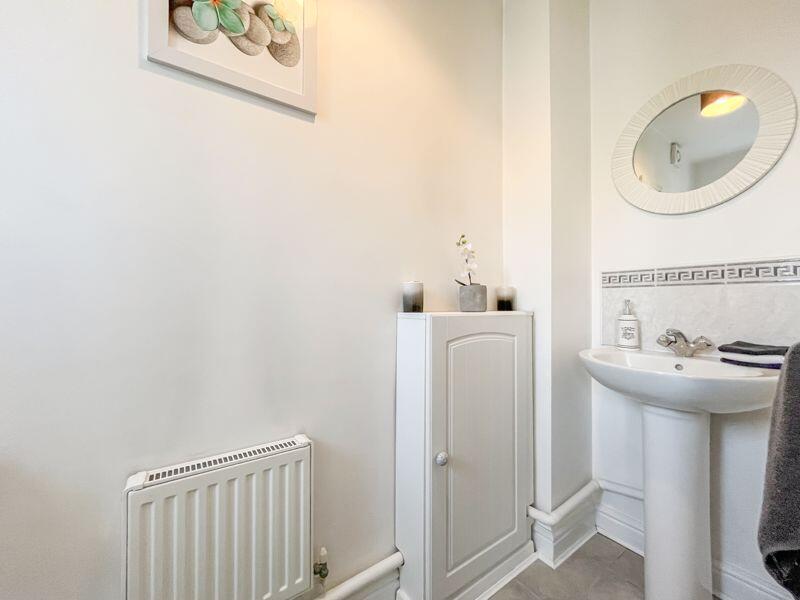 GROUND FLOOR WC