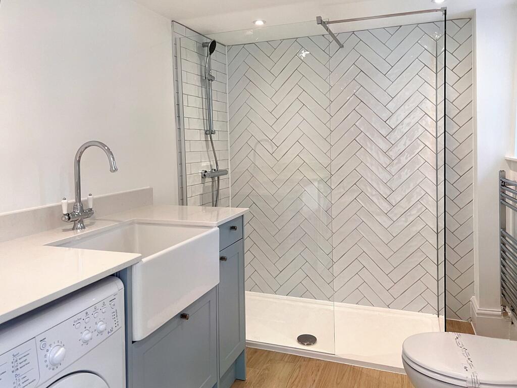 Bathroom/Utility