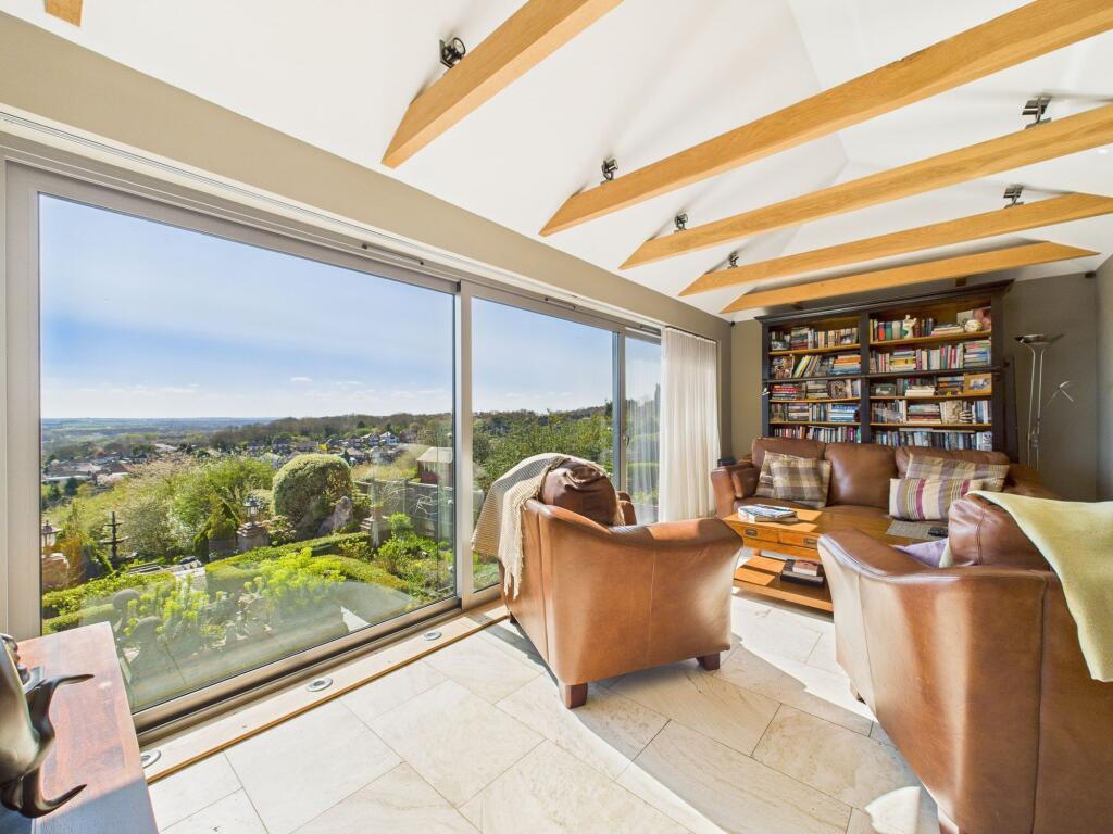 Lounge Area