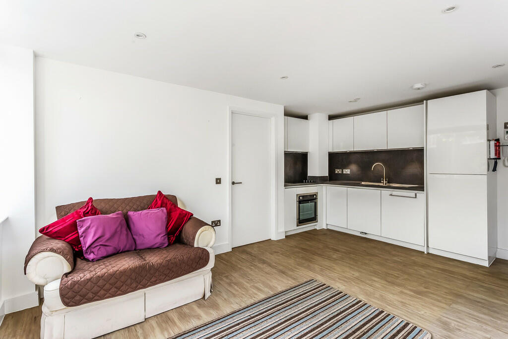 Flat-4-Ashworth-H...