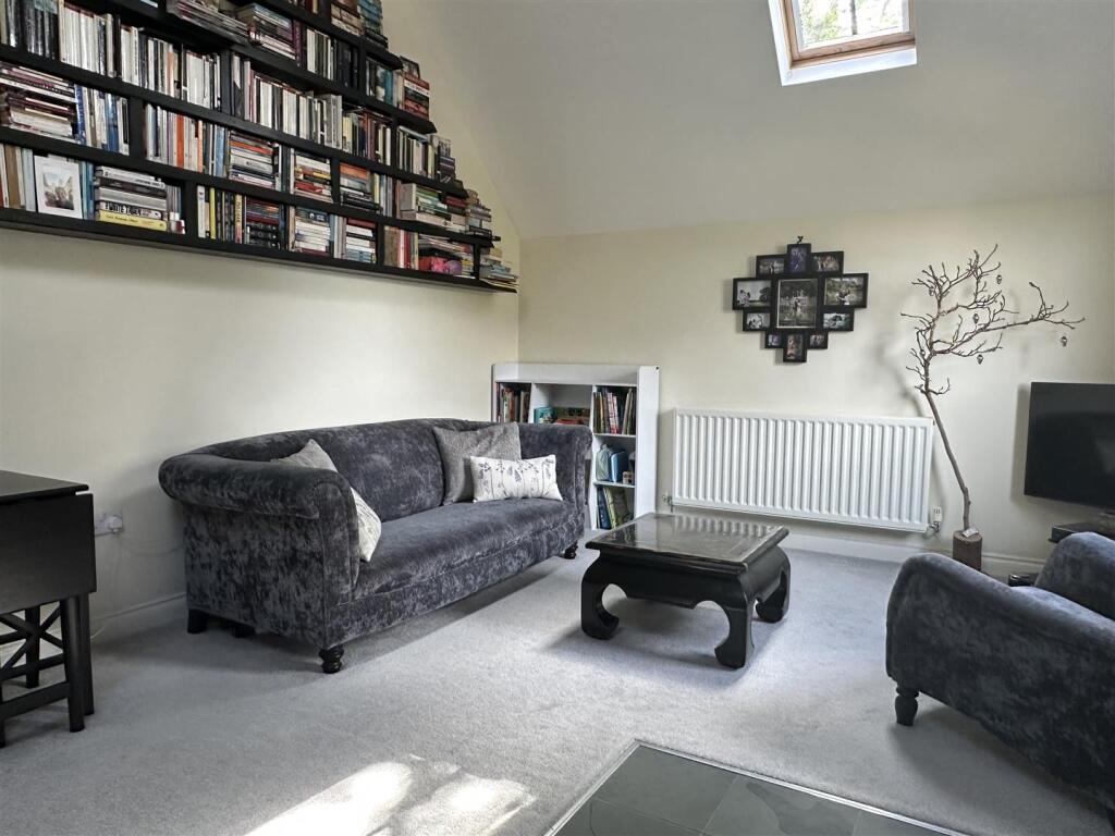 Open Plan Kitchen / Dining Room