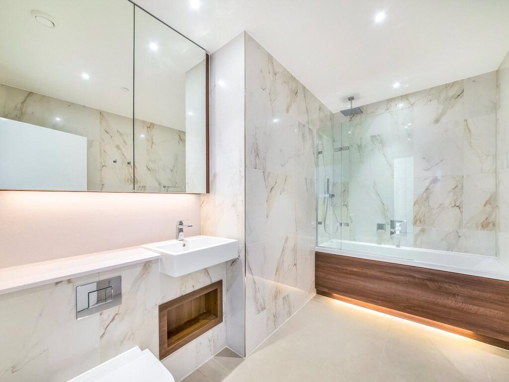 Westbourne Apartment