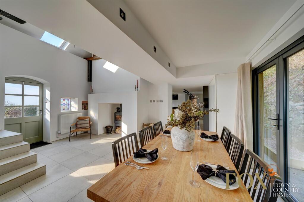 The Hermitage (35).jpg