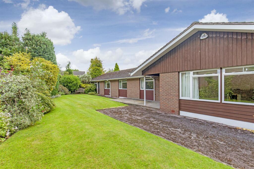 Front External-7.jpg