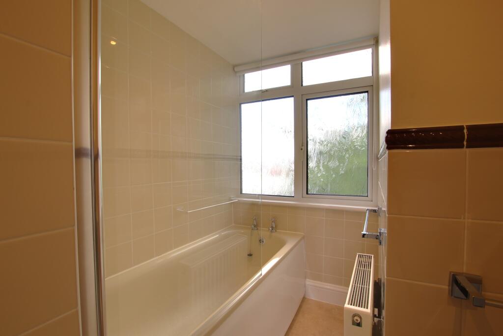 6 bathroom angle 2.jpg