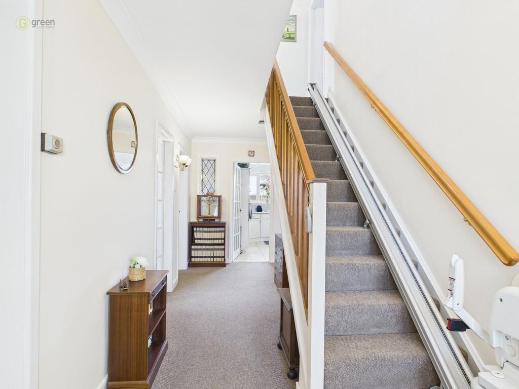 CAM03830G0-PR0137...