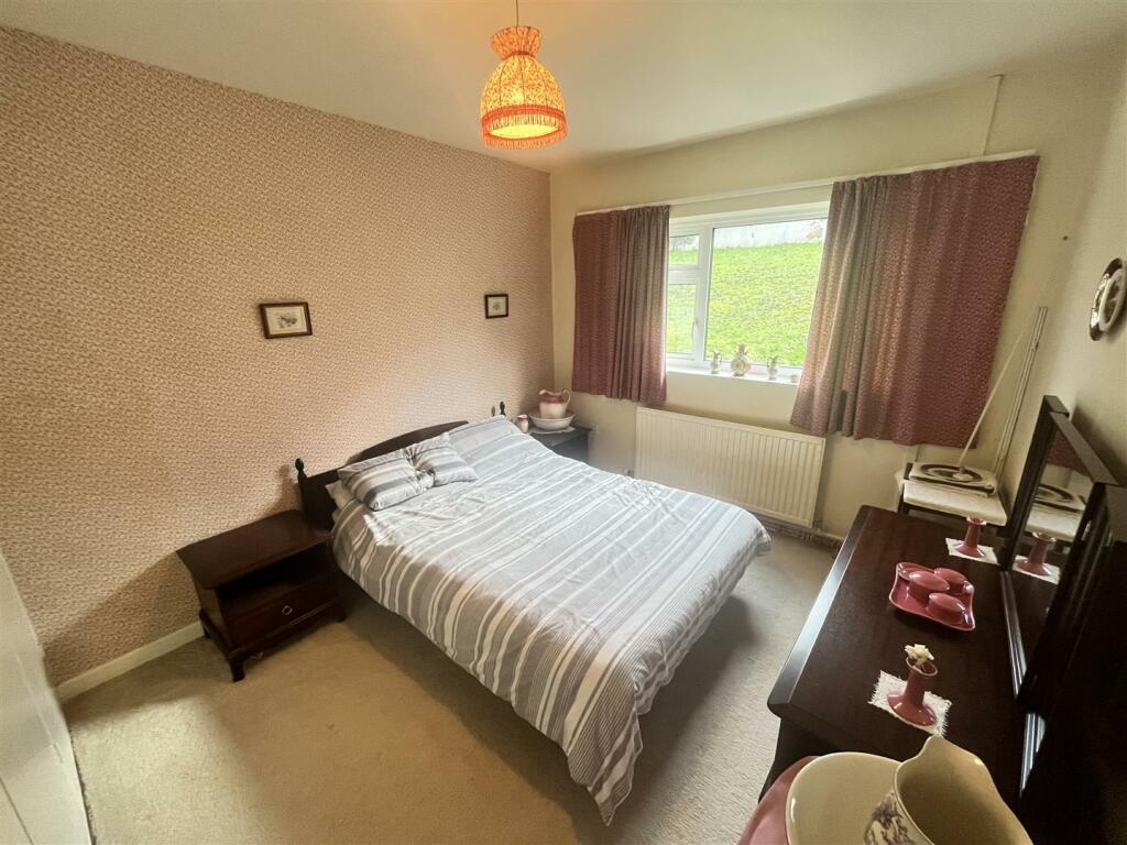 Front Bedroom 2