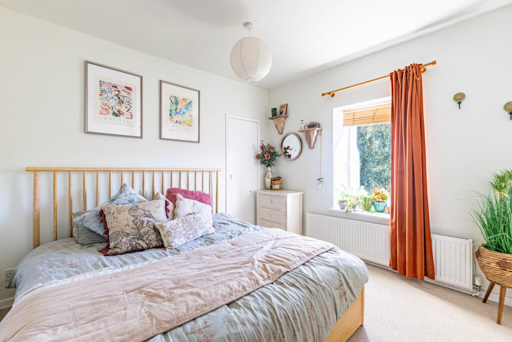 bedroom1a