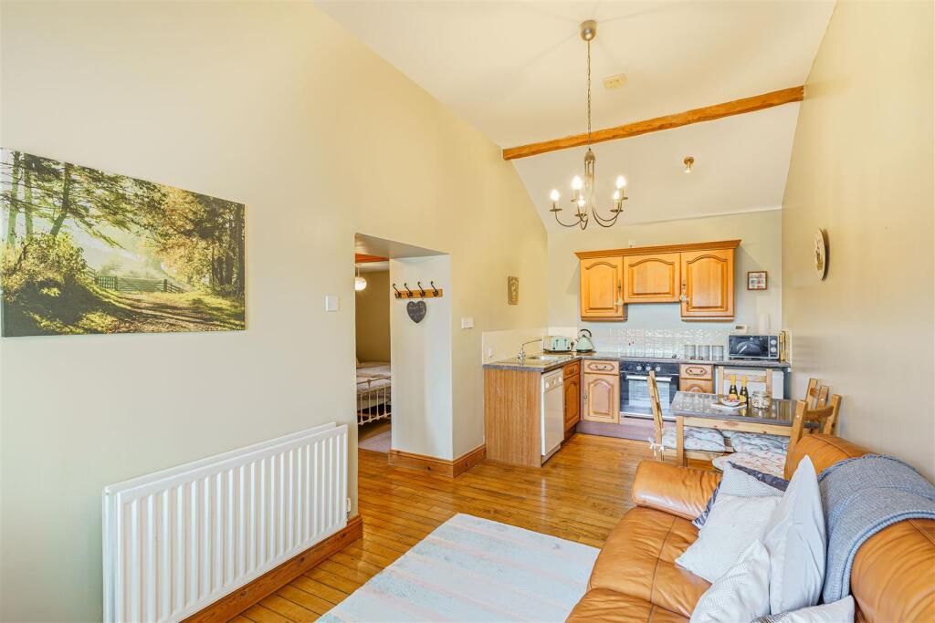 The Hen House Living Room / Kitchen