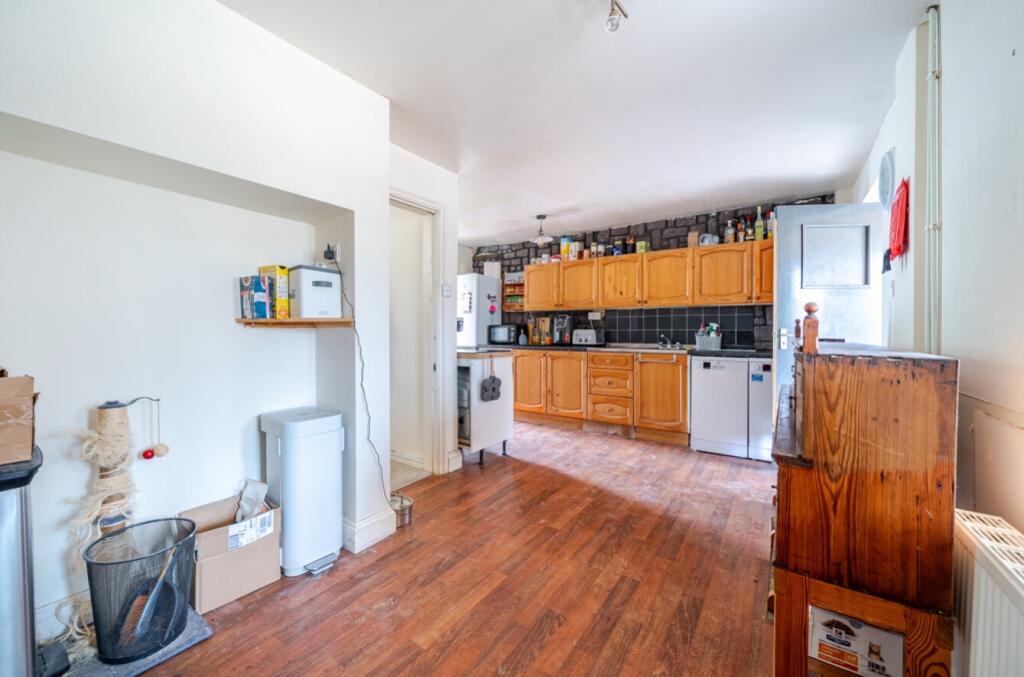 1343694-11-68af90ea59fd6