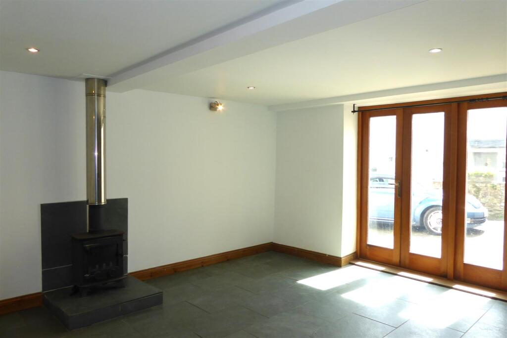 Open Plan Lounge/Diner/Kitchen