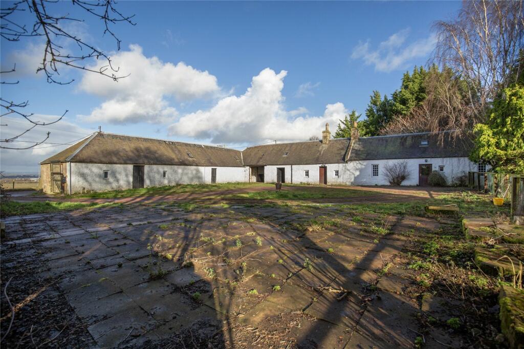 Courtyard North