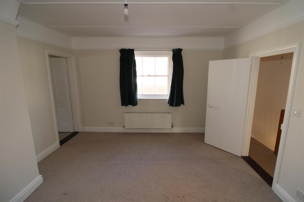 First floor Reception / Bedroom