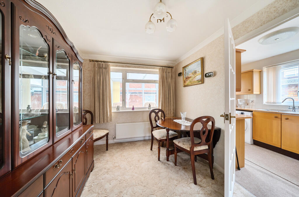 1336235-8-689a4af...