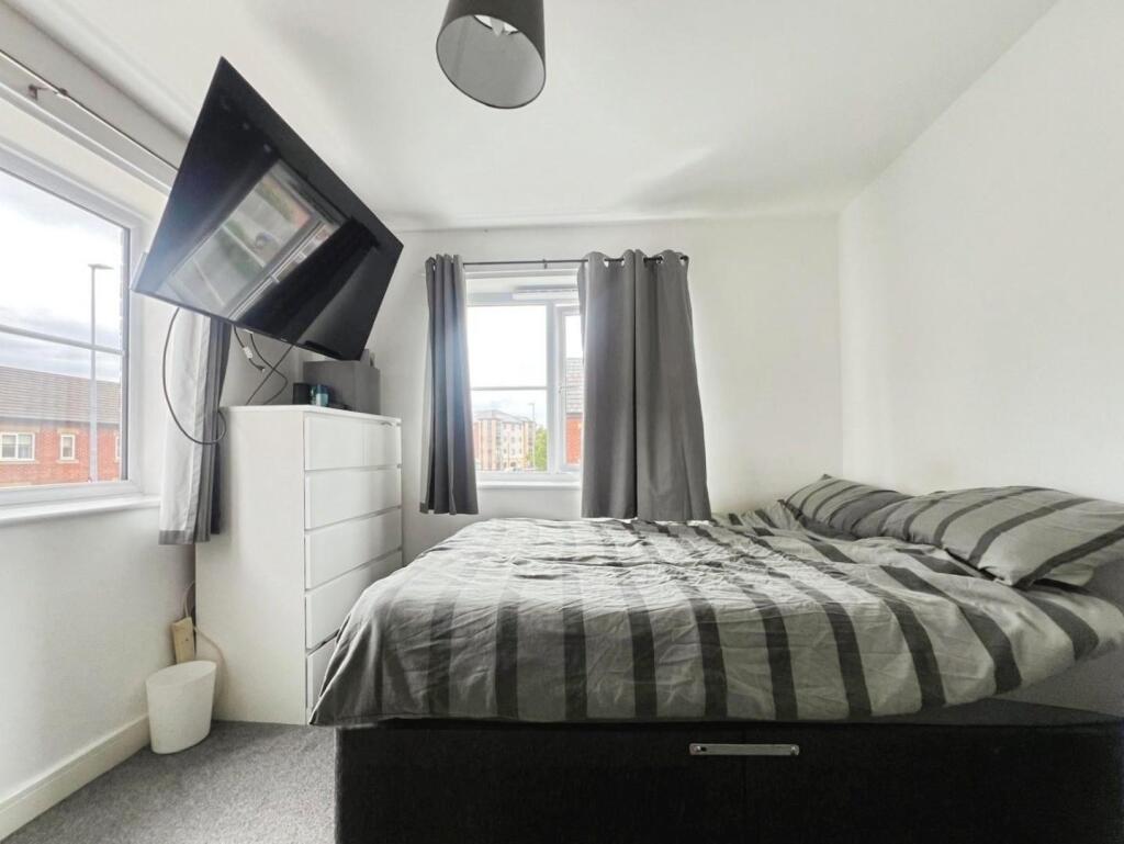 b2c3fc7e--43BC-90FB-CDB612F076D4-54632-00000DFD28B