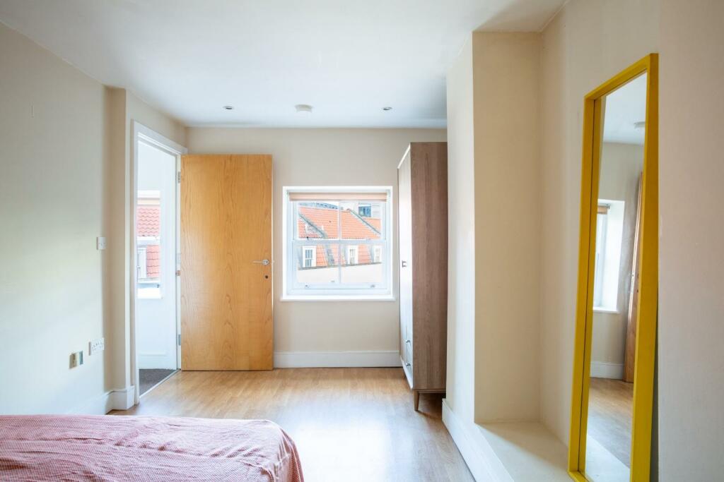 Boardwalk - Victoria Street-18.jpg